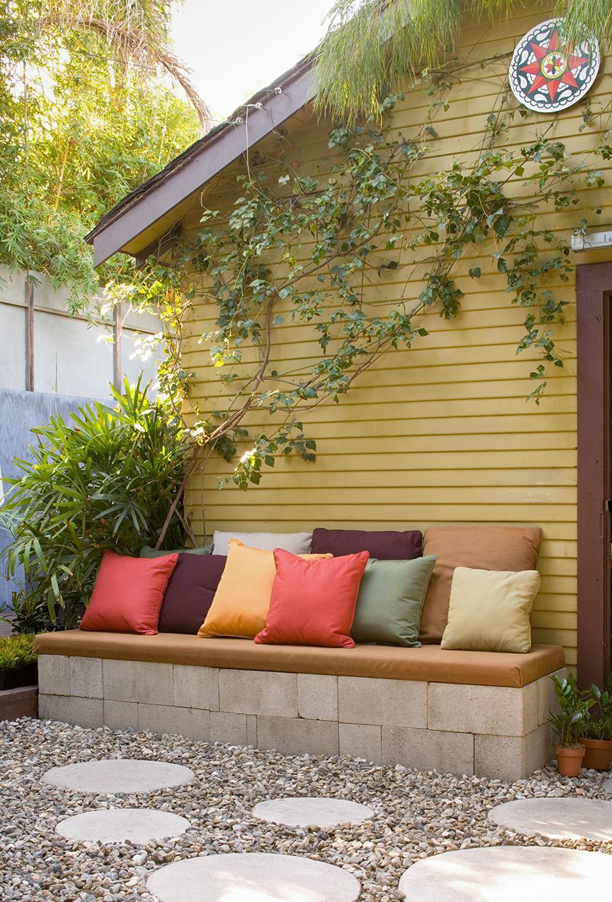 Budget-Friendly DIY Backyard Ideas to  Transform Your Outdoor Space