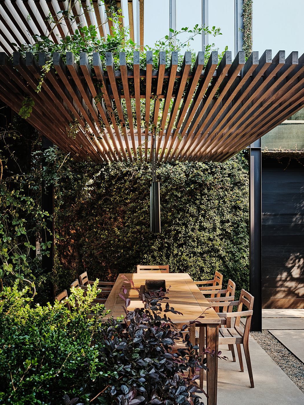 Creative Backyard Designs to Transform
Your Outdoor Space