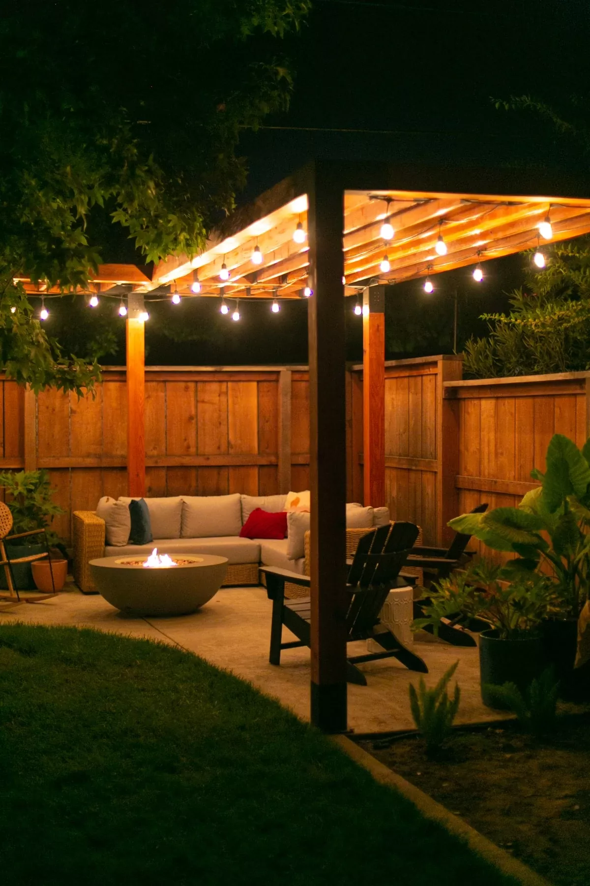 Creative Backyard Ideas to Transform Your
Outdoor Space