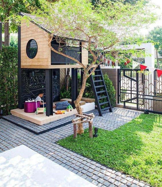 Creative Small Backyard Ideas to Maximize
Space and Style