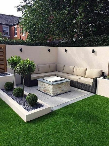 Easy and Affordable Backyard Makeover
Ideas for Your Outdoor Space