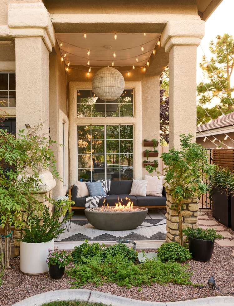 Firepit Backyard Ideas to Create a Cozy
Outdoor Oasis