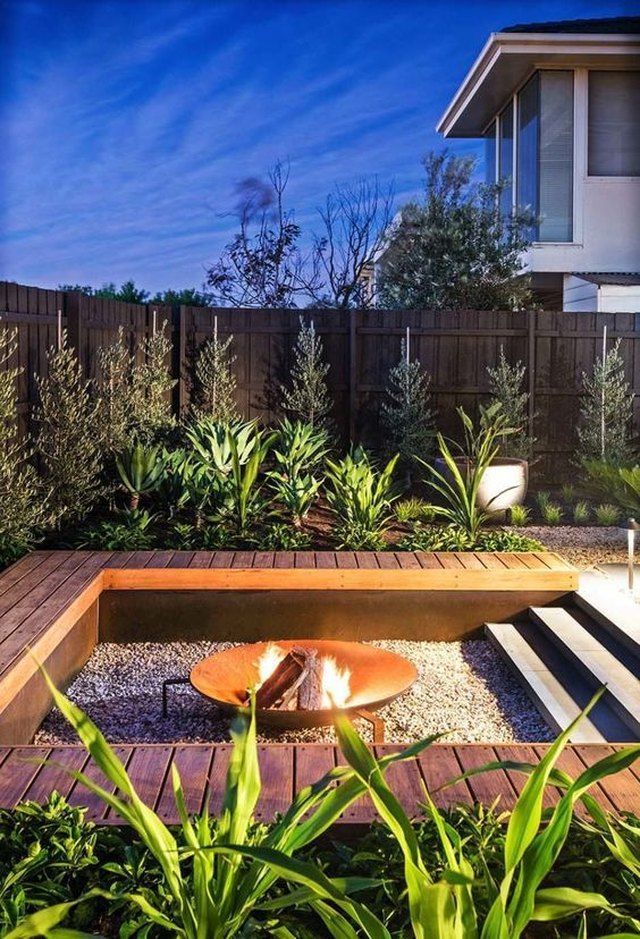 Must-Have Features for a Stylish Backyard
Fire Pit Design