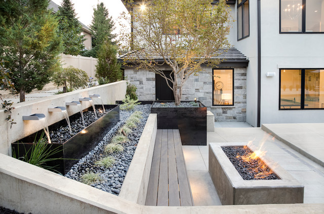 Transforming Your Outdoor Space: The
Ultimate Guide to Backyard Design with Retaining Walls