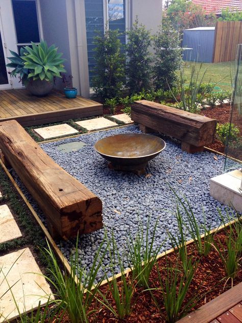 Budget-Friendly Backyard Design: How to
Create a Stunning Outdoor Space without Breaking the Bank