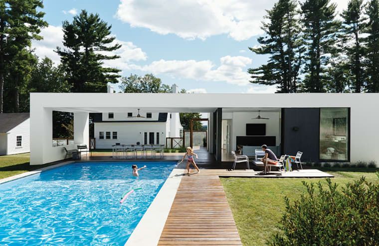 Transforming Your Backyard with a Stylish
Pool House Design