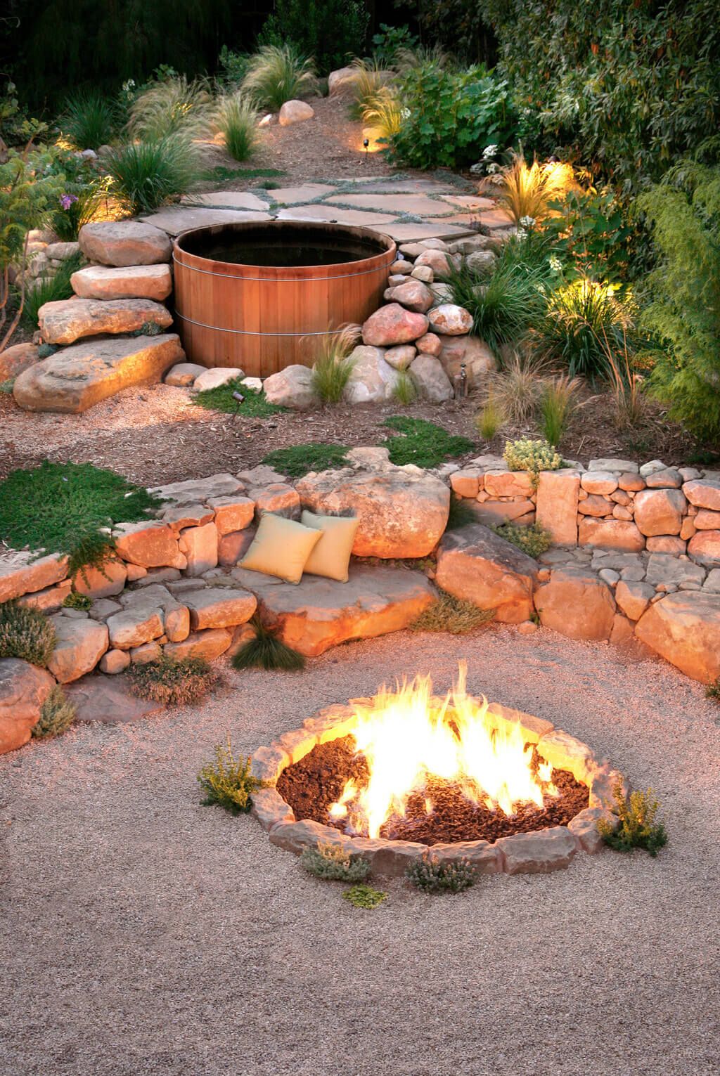 Stunning Backyard Design Ideas to
Transform Your Outdoor Space