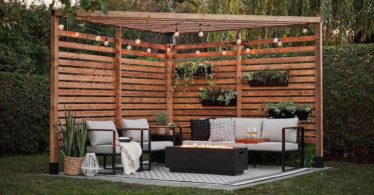 Transform Your Outdoor Space with a
Stunning Pergola Backyard Design