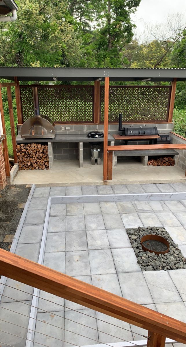 Transform Your Outdoor Space with a
Stunning Backyard BBQ Design