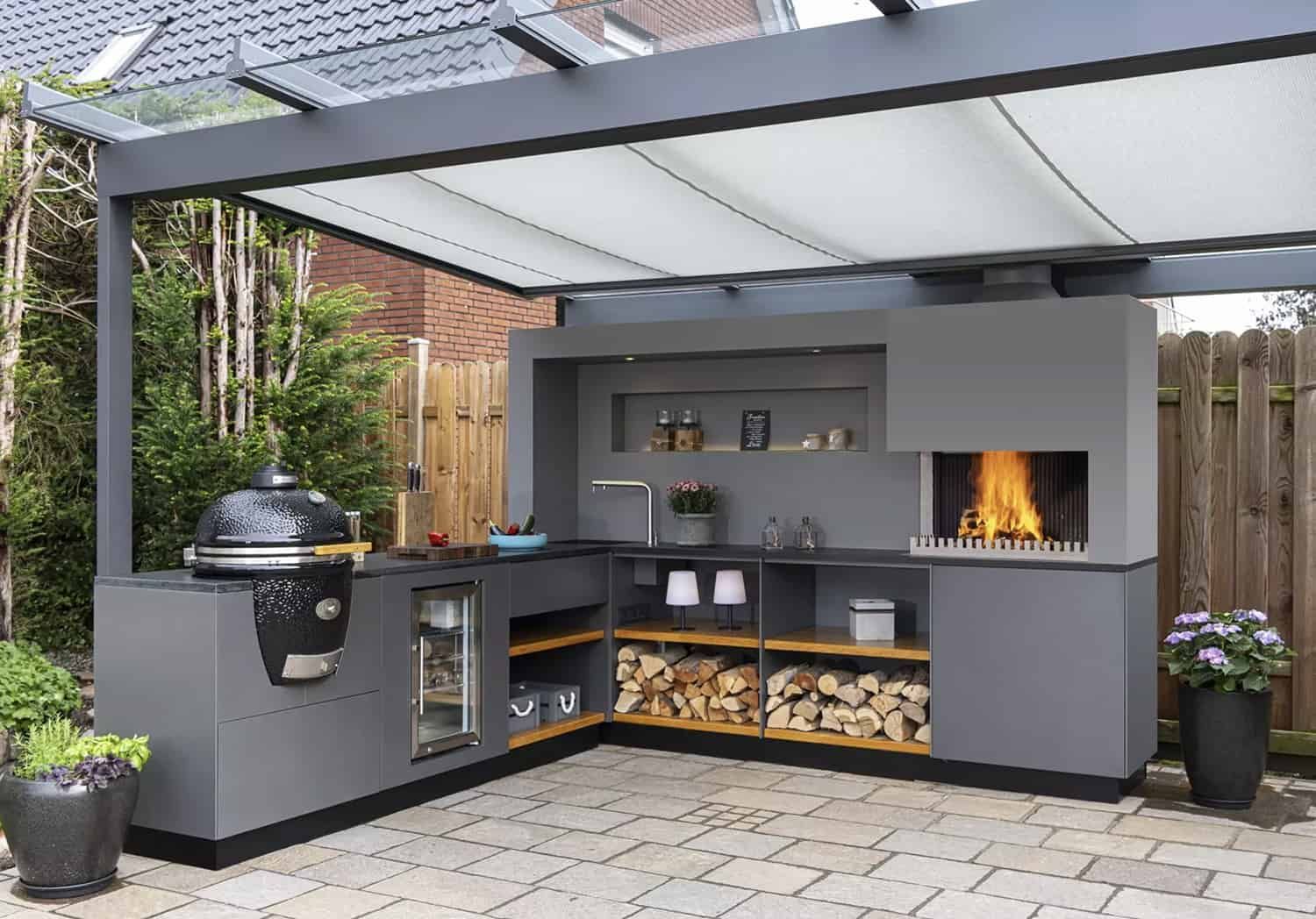 Revamp Your Outdoor Space with a Stunning
Backyard Kitchen Design