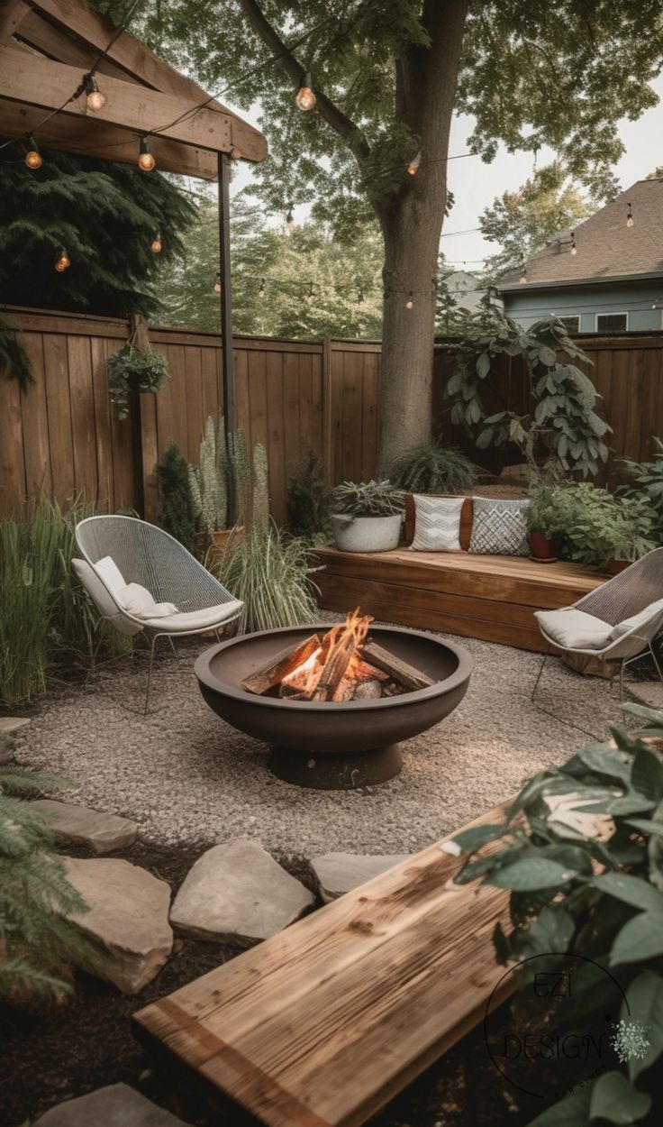 5 Ideas for Transforming Your Backyard
into an Outdoor Oasis