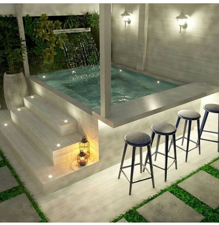 Creating Your Own Personal Oasis:
Backyard Design Ideas with a Jacuzzi