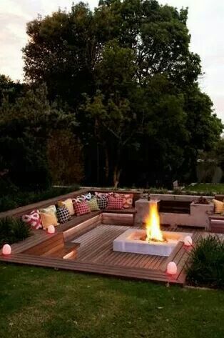 Creating a Cozy Oasis: Backyard Design
Ideas Featuring Hot Tubs and Fire Pits