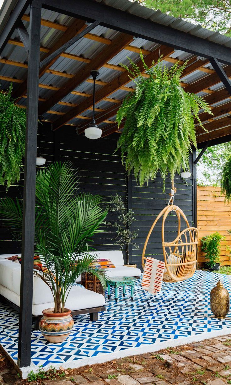 Creating a Dreamy Oasis: How to Design
the Perfect Gazebo for Your Backyard