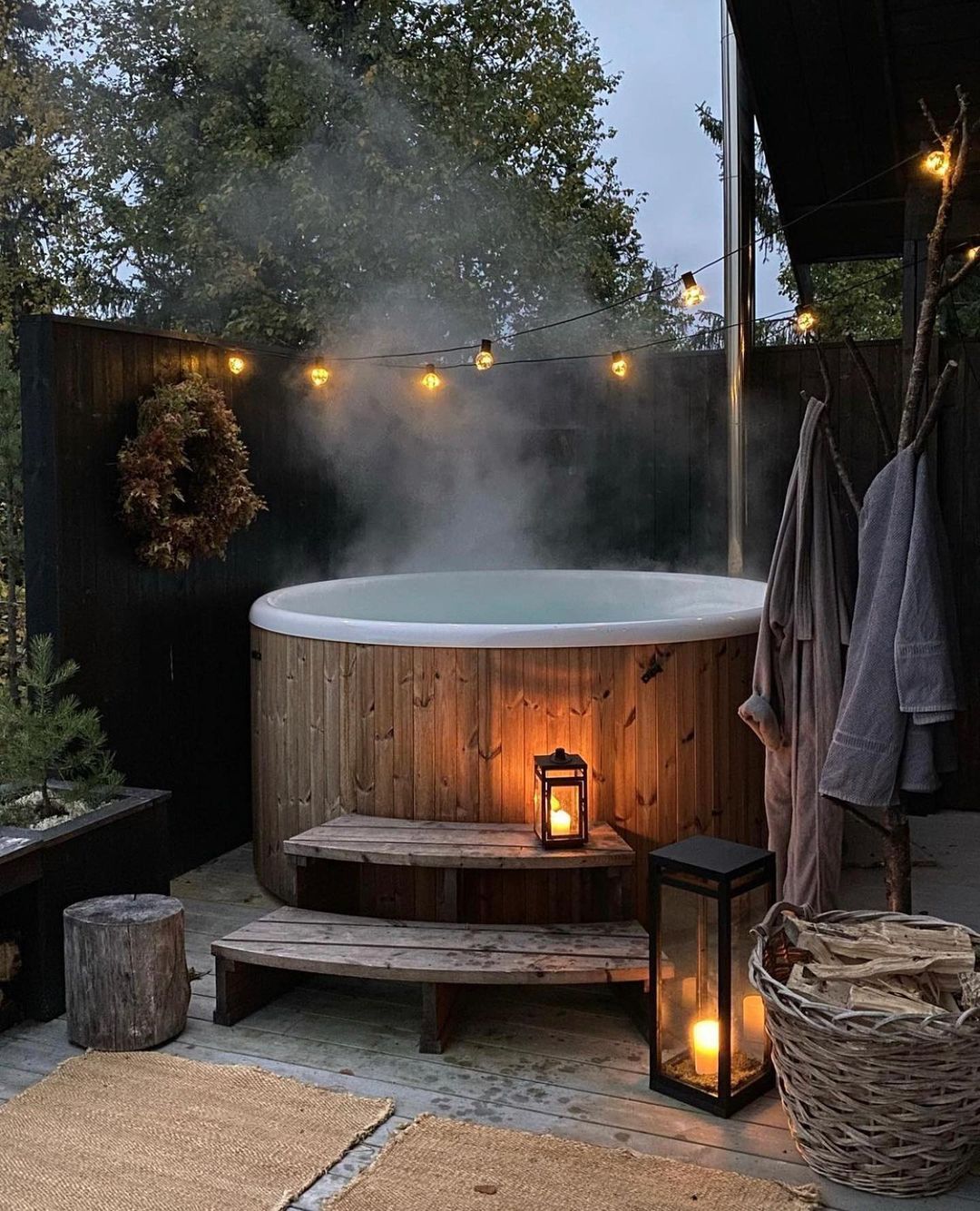 Creating a Relaxing Oasis: 5 Tips for
Designing a Backyard Hot Tub Retreat