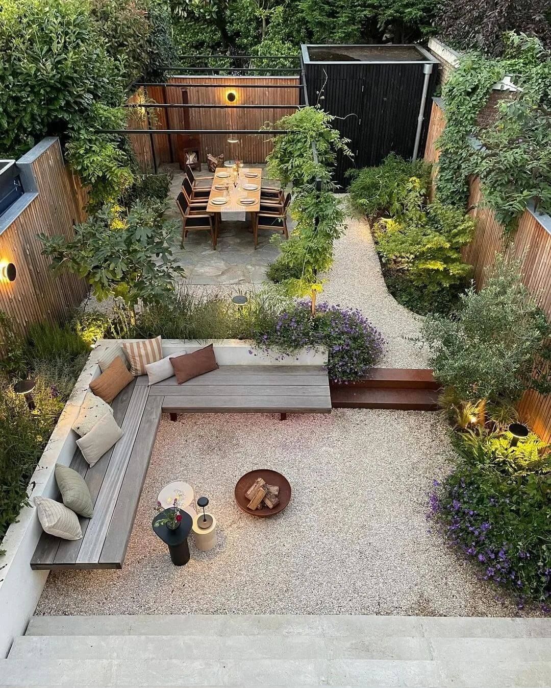 Creating a Stunning Backyard Garden
Design on a Budget