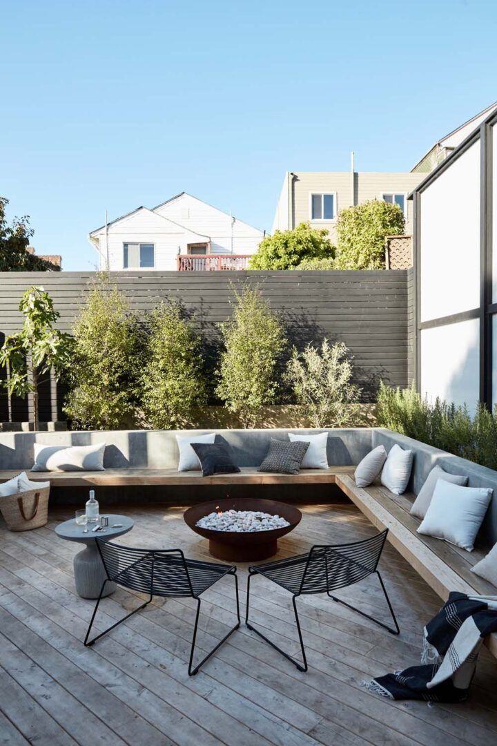 Creating a Stunning Backyard Oasis
Without a Pool: Design Ideas for Outdoor Living