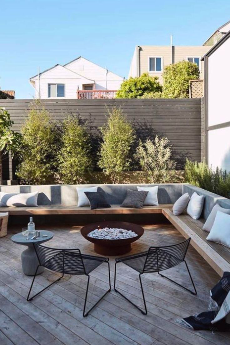 Creating a Tranquil Oasis: The Art of Zen
Backyard Design