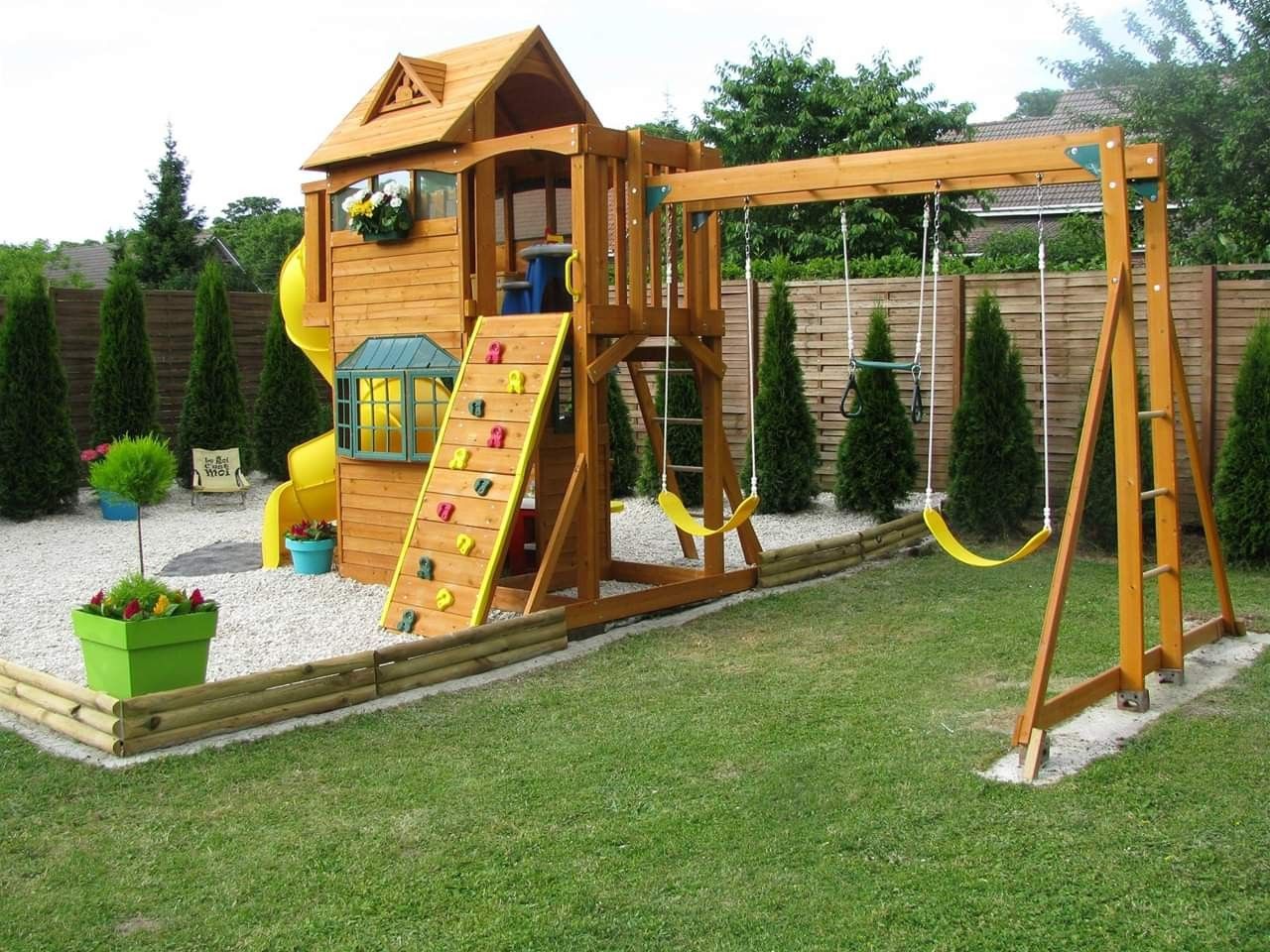 Creating an Ultimate Outdoor Oasis:
Backyard Design Ideas With a Playset