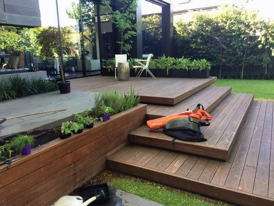 Creating the Ultimate Outdoor Oasis: A
Guide to Backyard Deck Design