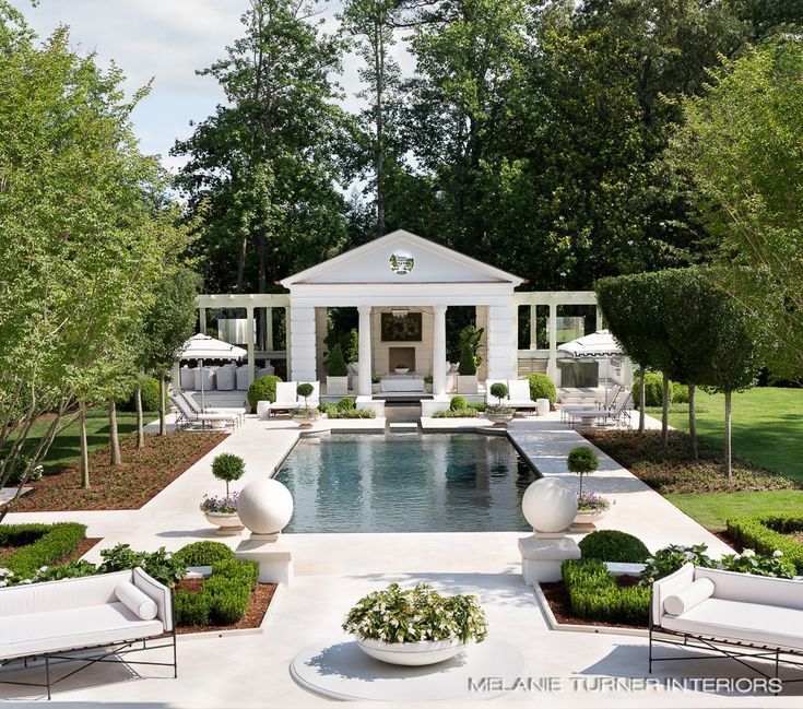 Creating the Ultimate Outdoor Paradise:
Backyard Design Layout Ideas with a Pool