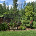 backyard design trampoline