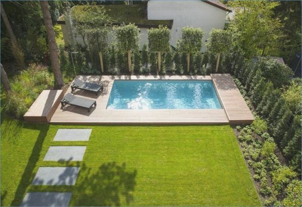 Making a Splash: How to Add a Small Pool
to Your Backyard Design