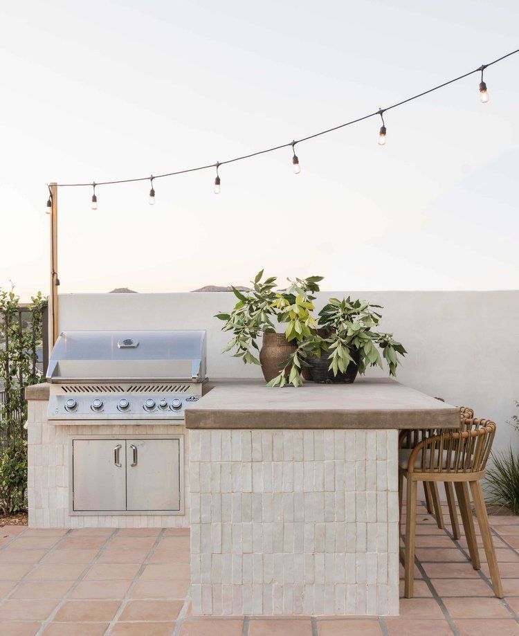 Mastering the Art of Backyard Design:
Tips for Creating the Ultimate Outdoor Grill Space