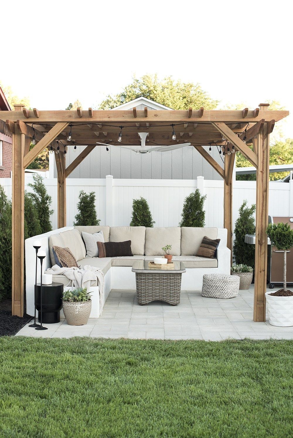 Maximizing Your Backyard Design on a
Budget: Tips and Tricks