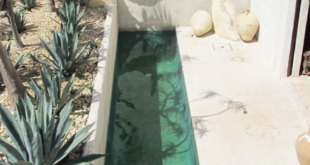 small backyard pools