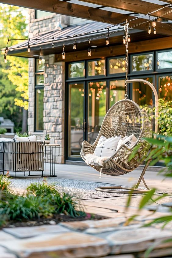 Creating the Perfect Backyard Oasis: Tips
for Designing Your Outdoor Space