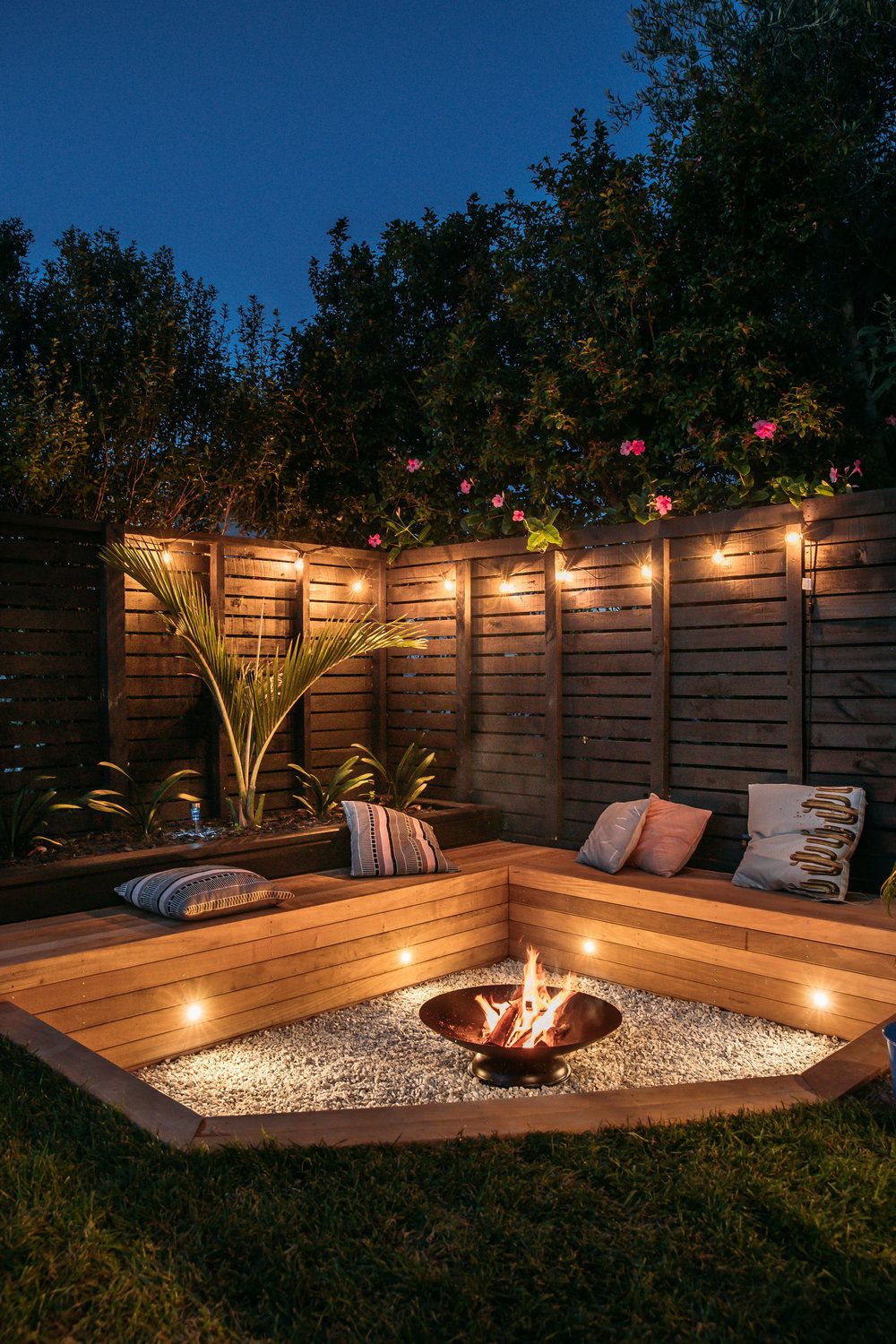 Revamp Your Outdoor Space: Modern
Backyard Design Ideas