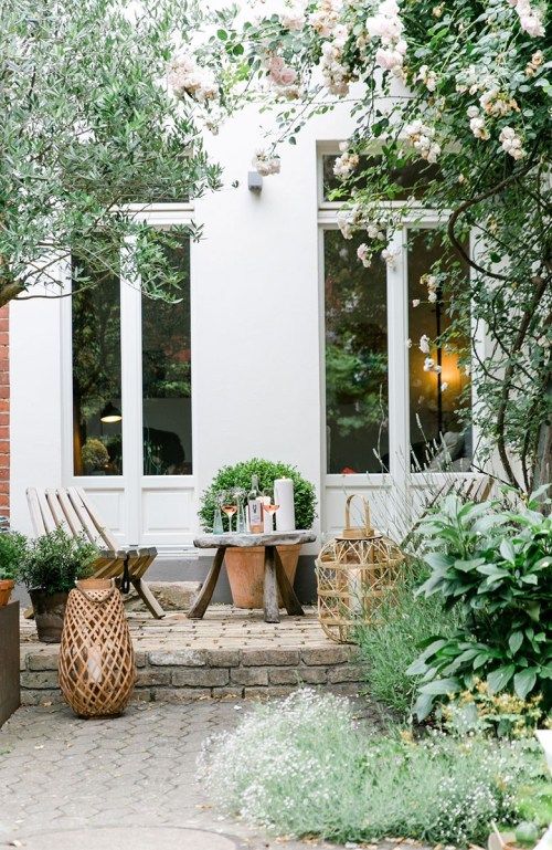 Revamp Your Outdoor Space with
European-Inspired Backyard Design