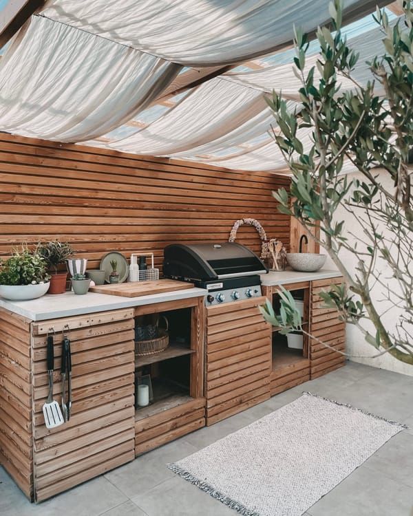 Revamp Your Outdoor Space with a Stunning
Backyard Kitchen Design