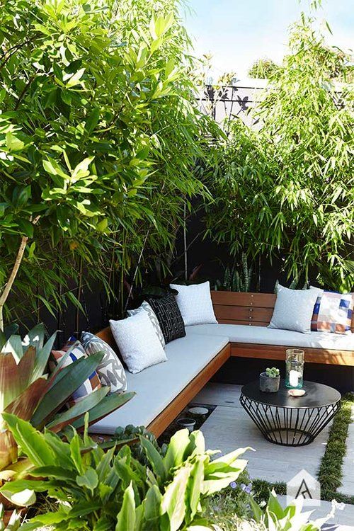 Creative Ideas for Transforming Your
Small Backyard with Landscaping