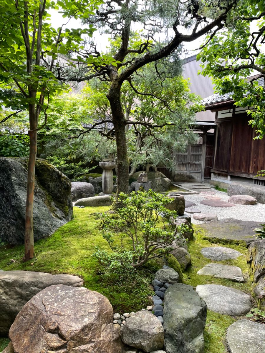 The Art of Japanese-Inspired Backyard
Design: Finding Harmony and Tranquility in Your Outdoor Space