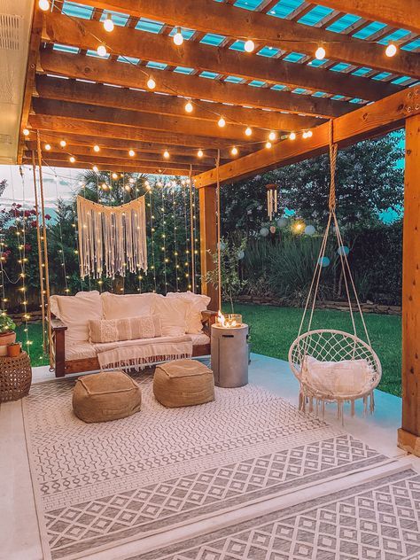 Transform Your Outdoor Space: Creative
Backyard Decorating Ideas for Every Style