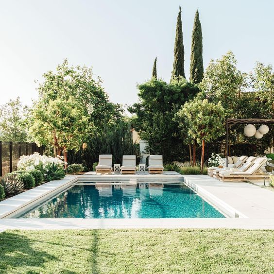 Transform Your Outdoor Space: Creative
Ideas for Backyard Pool Landscaping