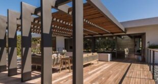 backyard design pergola