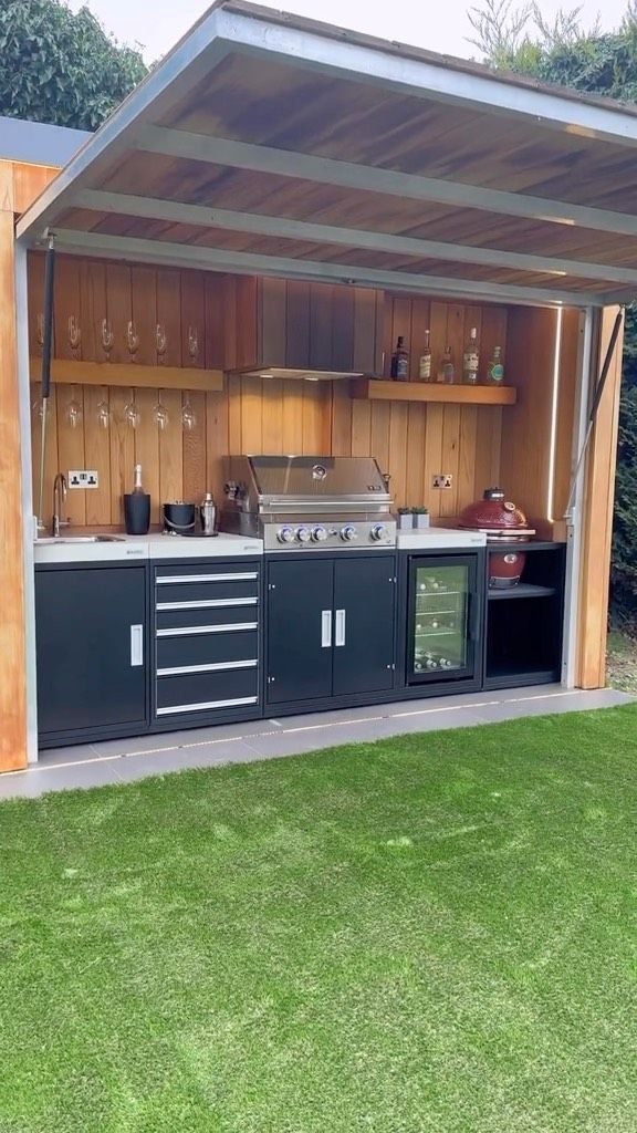 Transform Your Outdoor Space: Ideas for
Backyard BBQ Design