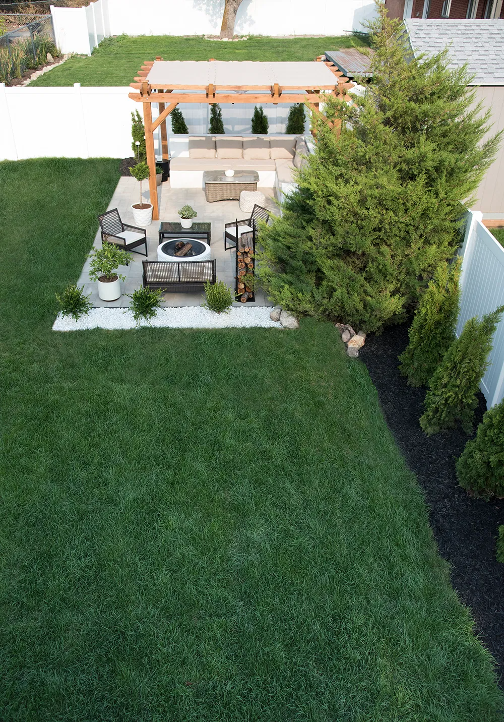 Transform Your Outdoor Space: Ideas for
Large Backyard Landscaping