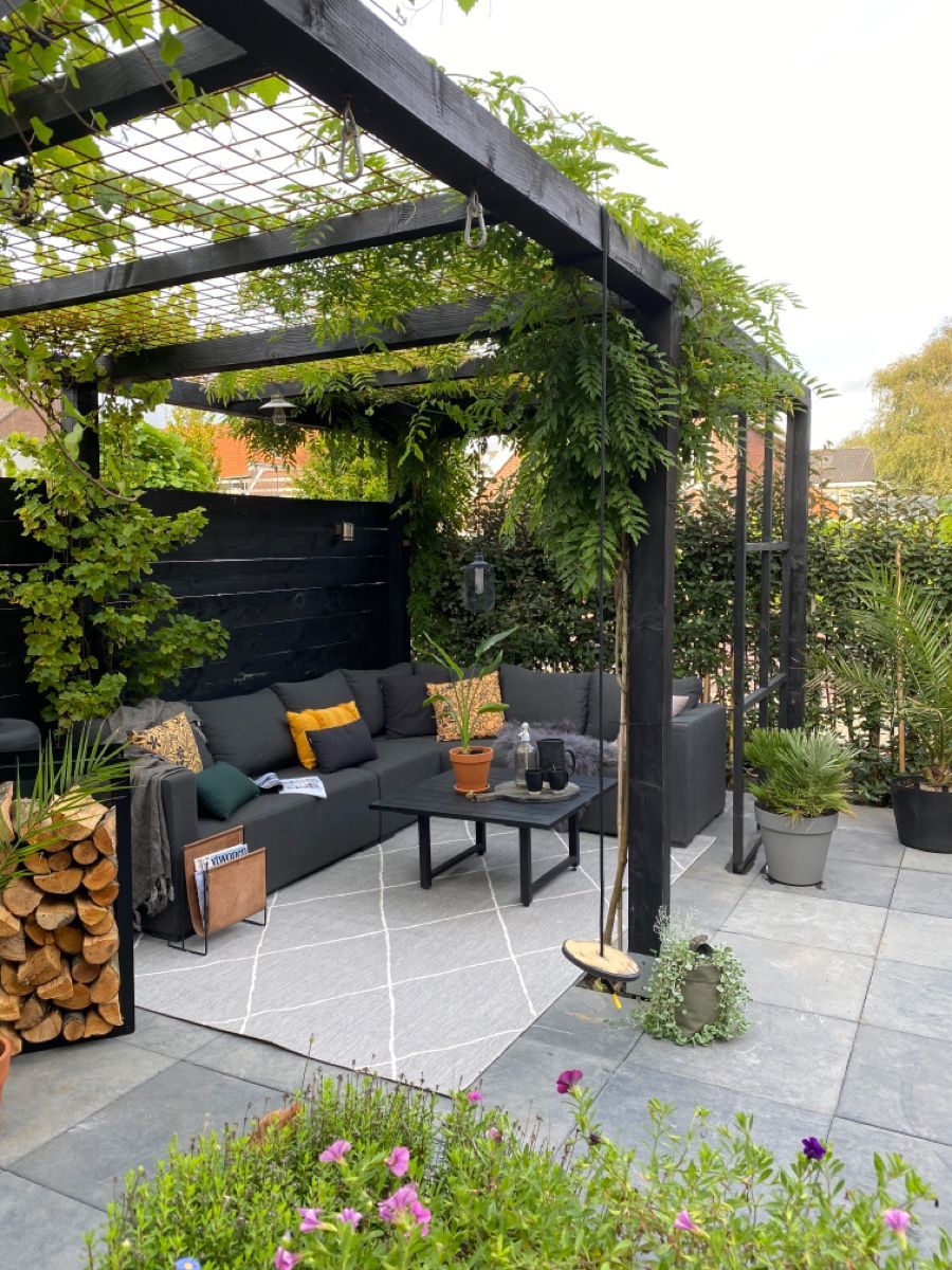 Transform Your Outdoor Space: Inspiring
Backyard Design Ideas for Your Layout