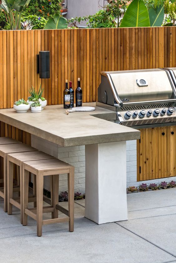 Transform Your Outdoor Space: Tips for
Designing the Ultimate Backyard BBQ Paradise