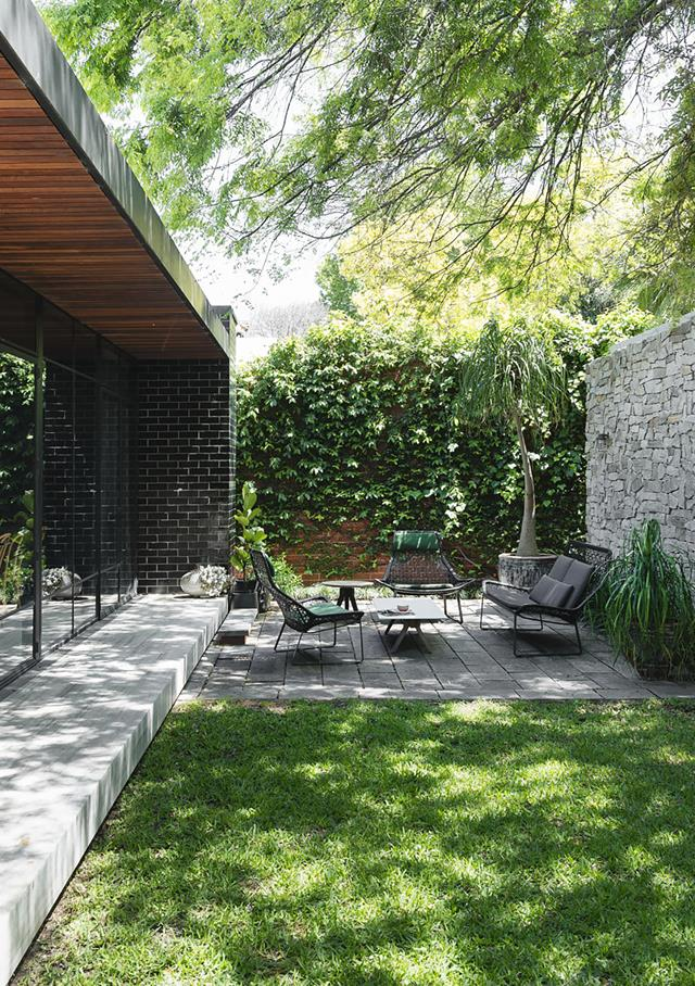 Transform Your Outdoor Space with Stylish
Pavers: The Ultimate Guide to Backyard Design