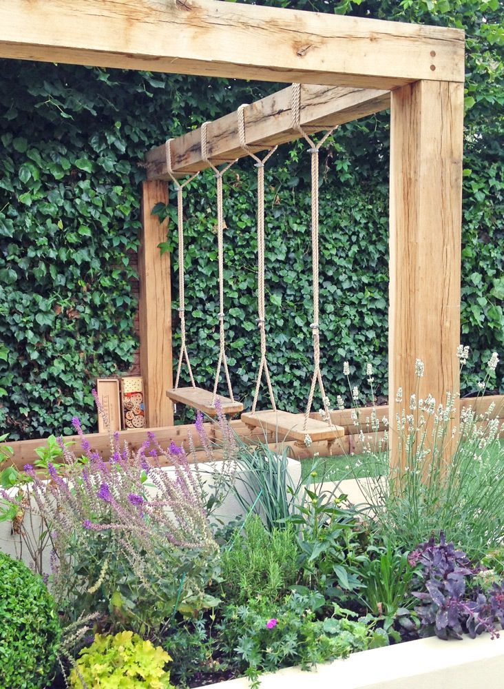 Transform Your Outdoor Space with These
Backyard Design DIY Ideas