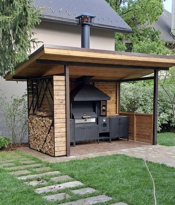 Transform Your Outdoor Space with a
Stunning Backyard BBQ Design