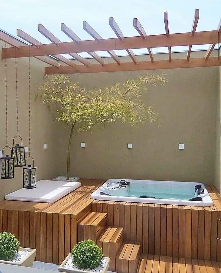 Transform Your Outdoor Space with a
Stunning Backyard Design Jacuzzi