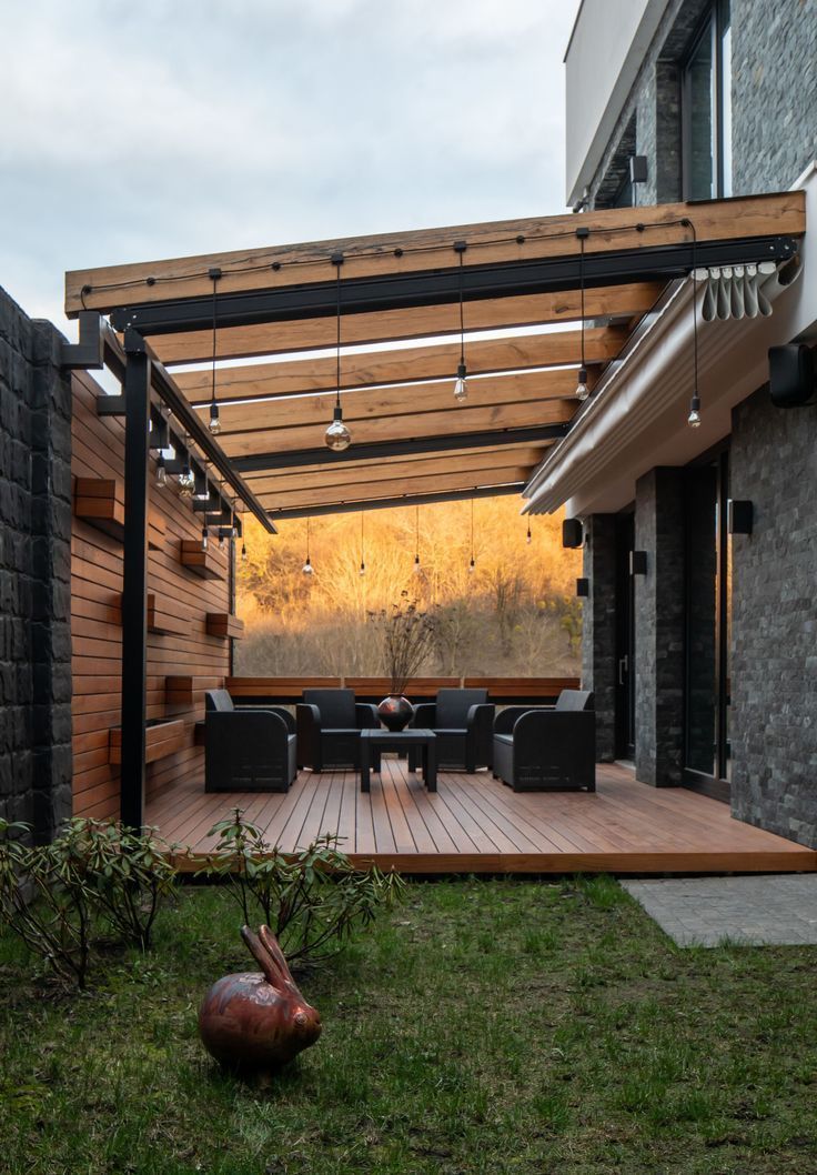 backyard design pergola