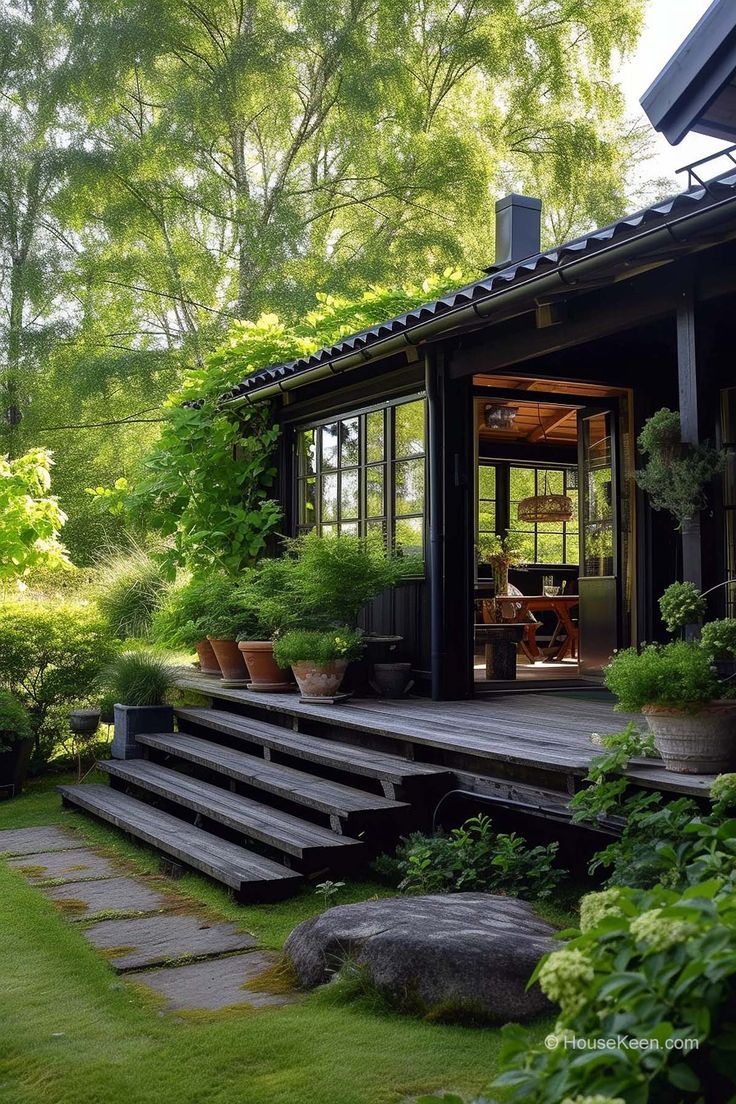 Transforming Your Country House Backyard:
Design Ideas for a Relaxing Outdoor Oasis