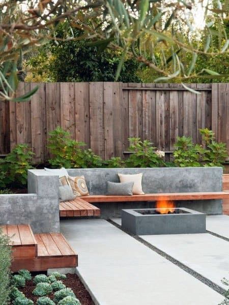 Transforming Your Small Backyard into a
Stunning Patio Oasis